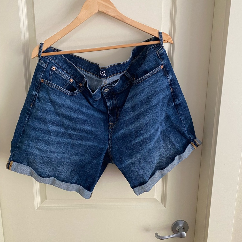 GAP Women's Dark Blue Jean Shorts